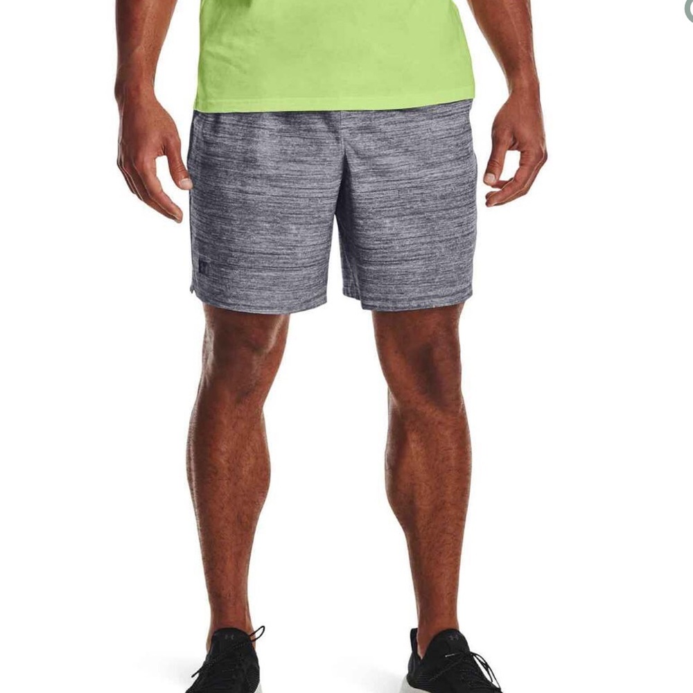 Men’s Under Armour Shorebreak lined 7” short, size medium